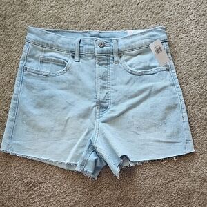 Old Navy Higher High-Waisted Button-Fly Sky-Hi A-line Light Denim Shorts Size 4